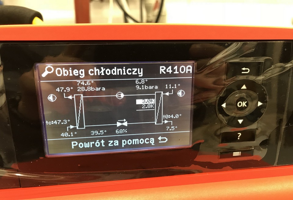 Pompy ciepła w szkole podstawowej w Dąbrównie